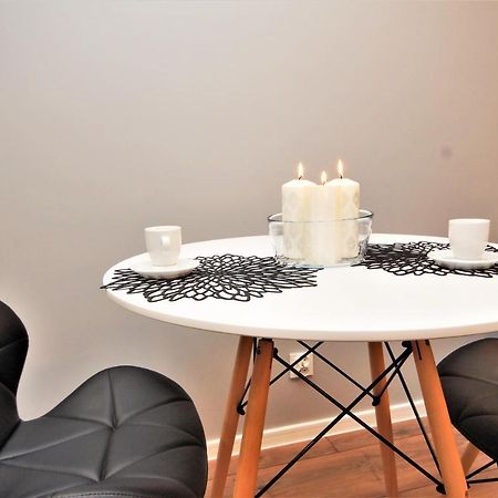גורז'וב ווילקופולסקי Loft Apartament 1 מראה חיצוני תמונה